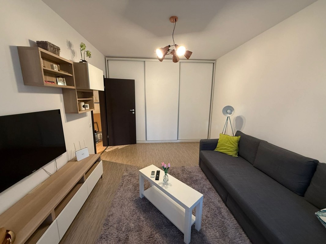Închirierez apartament 2 camere – Berceni zona Apărătorii Patriei